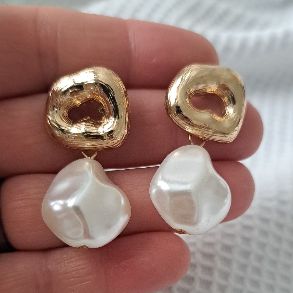 Dangle Earrings 9/20